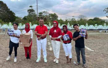 Bupati dan Ibu Mohra Ikram Umasugi Larut Dalam Semarak HUT RI ke – 81 Bersama Masyarakat